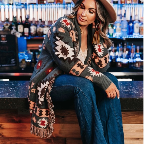 New Aztec Print Fringed Cardigan Long Sweater - Picture 2 of 13